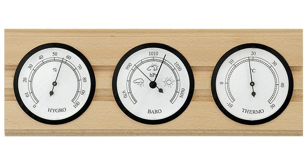 Barometr s teploměrem a vlhkoměrem na dřevěné podložce B203977